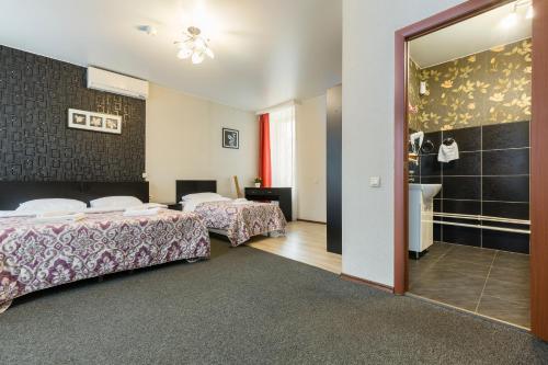 Amber Hotel - main image