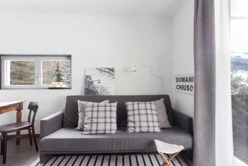 IRIS TOP 3 DESIGN APARTMENT - image 11