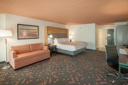 Holiday Inn Pensacola - University Area