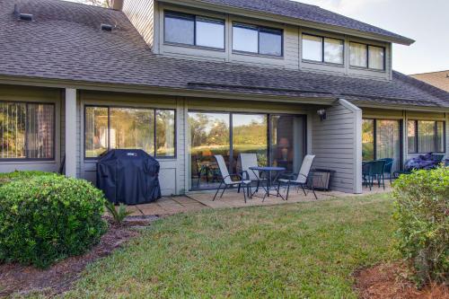 Inverness Village 942 - image 2