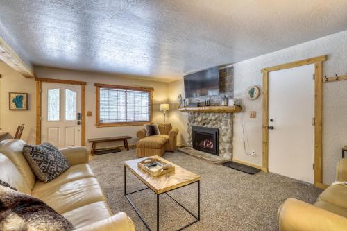 North Upper Truckee Retreat - image 6