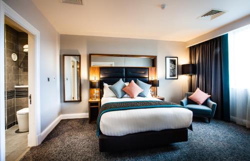Crowne Plaza Leeds an IHG Hotel - image 14