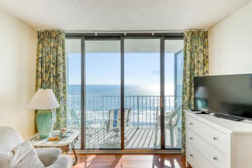 Cloud 9 on the Ocean - main image