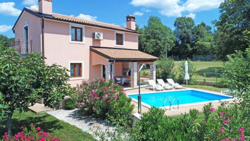  Villa Seconda in Jurići