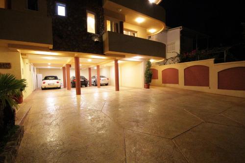 Villa Jupok - image 4