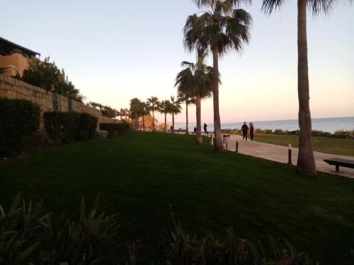 Beach Bungalow Port,free parking in ปวยร์โต เด เอสเตโปนา