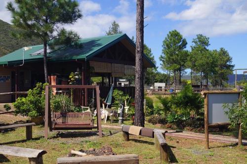 Le Gîte du Koniambo (Le Gite du Koniambo) in Kone