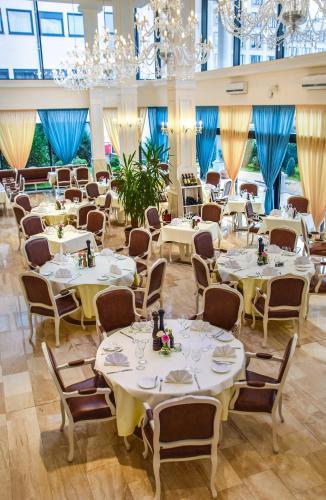Grand Hotel Palladium - image 5