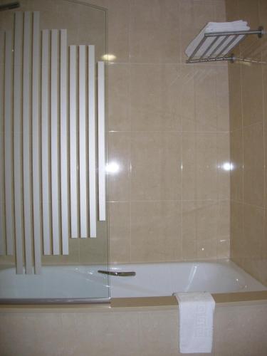 Hotel Arteixo - main image