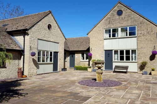 Sherbourne Cottage, Seven Springs Cottages in Cockleford