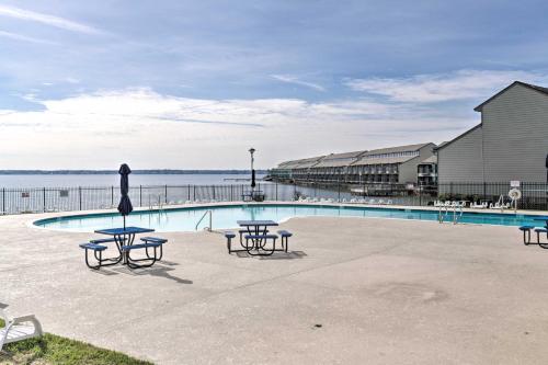 Resort-Style Lake Conroe Retreat with Balcony and View - image 5