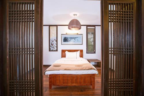 2 bedrooms, 3 beds