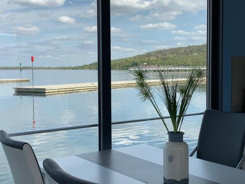 Kilátás, Hausboote Marina Braunsbedra in Lobervorstadt
