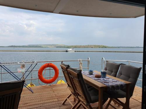 Erkély/terasz, Hausboote Marina Braunsbedra in Lobervorstadt