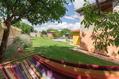 Beautiful villa Loreta with private pool near Pula and Rovinj