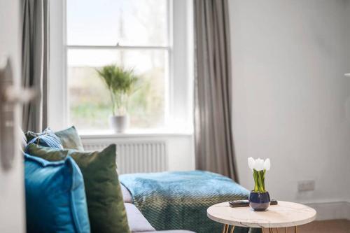 WOW - The Stunning Jewel in The Heart of Bath