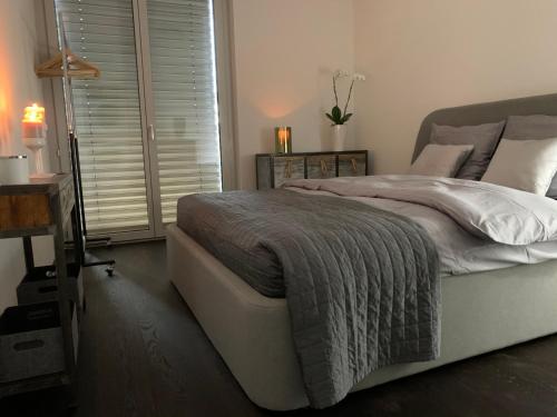 Central & Elegant Room in Biel, Biel (zdjęcie 8)
