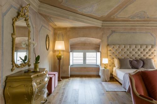 Rooms Castelvecchio - Palazzo Canossa