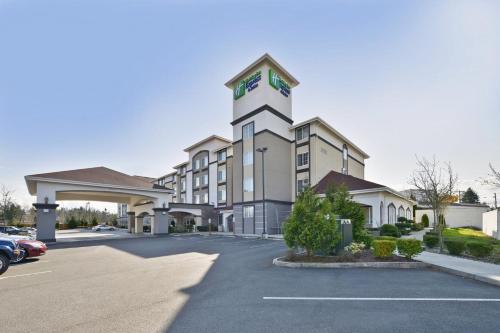 Holiday Inn Express & Suites Tacoma South - Lakewood, an IHG Hotel