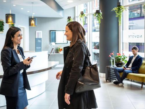 Novotel Reading Centre - image 11