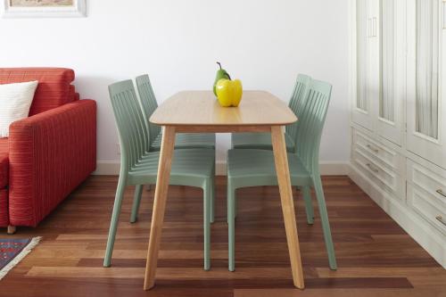 Apartment image 6