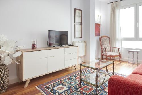 Apartment image 9