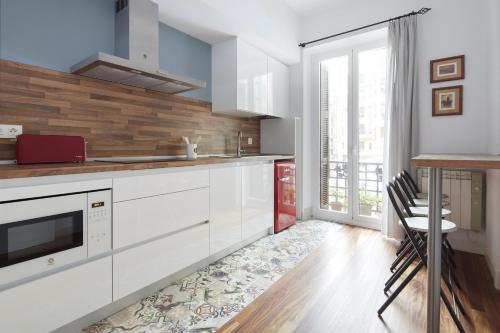 Apartment image 5