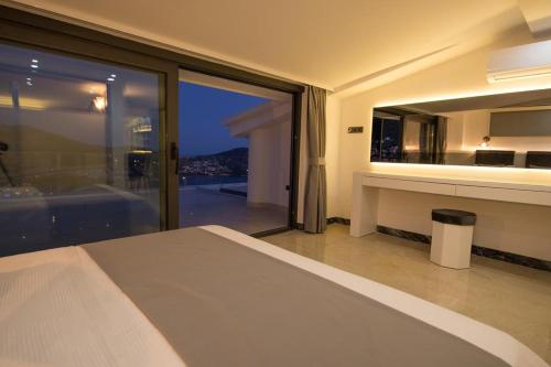 Villa Unlimited 2 Luxury 6 Bedroom Villa