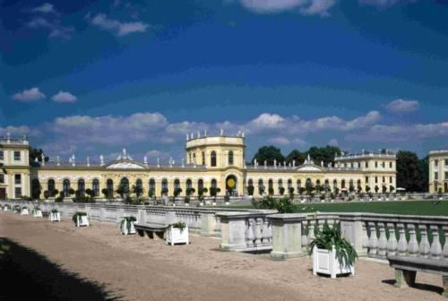 Type Robinson 10.4km von Friedewald entfernt