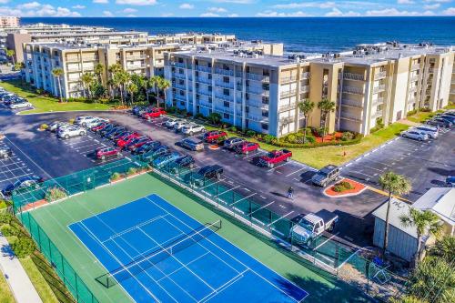 Castle Reef Condos