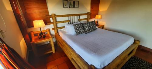1 queen bed