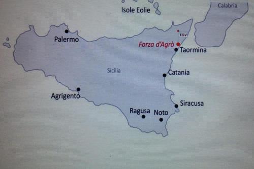  Casa Vacanza La Rocca in Forza dʼAgro