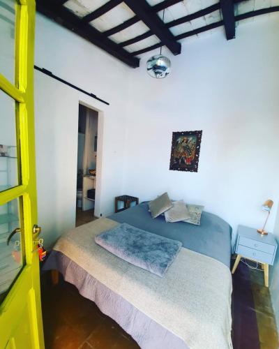 Habitaciones con Encanto, Espacio Mundano