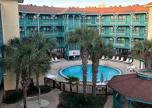Sea Breeze 311 by Bender Vacation Rentals - image 3
