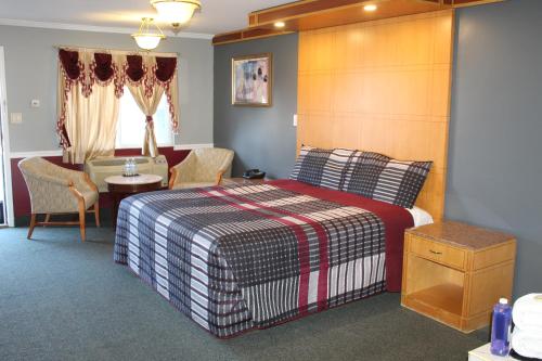 room detail thumbnail 0