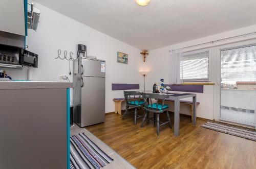 Apartment Diva - image 10