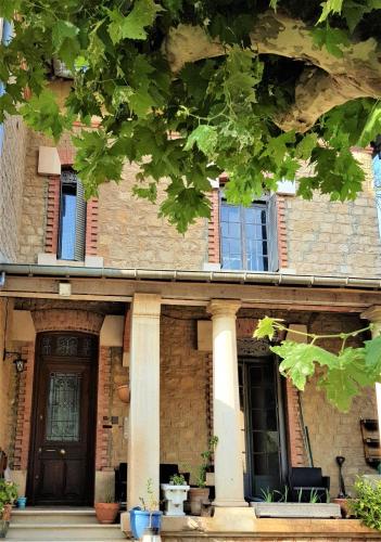 La Roseraie chambre d'hôte Cessenon-sur-Orb