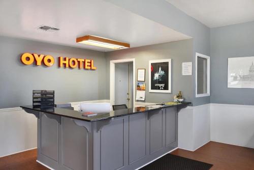 OYO Hotel Lockhart TX - image 2