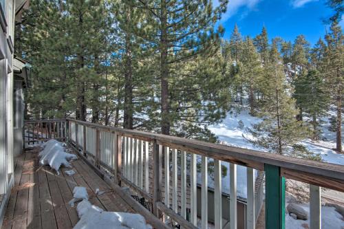 Stateline Ski House: Walk to Boulder Lift! in Kingsbury (NV)