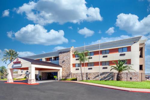 Ramada by Wyndham Houston Intercontinental Airport South