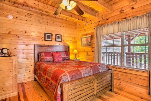 Downtown Gatlinburg Lodge with Hot Tub and Game Room!