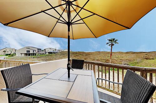 Sparkling Condo with Pool Hot Tub & Beach Boardwalk condo - main image
