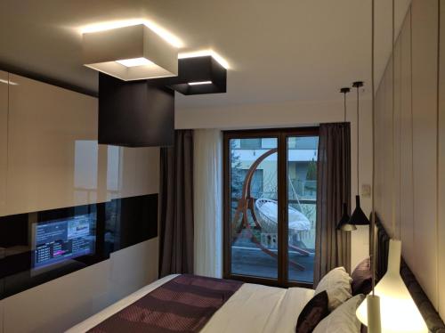 Juniper Apartment - image 8
