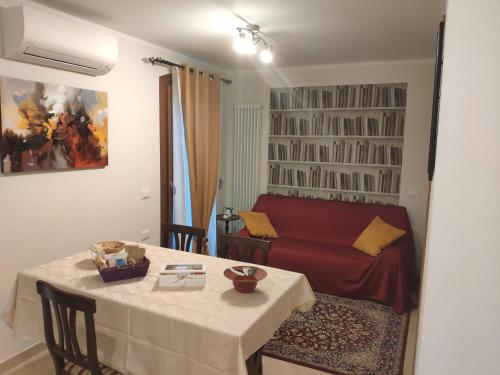 La Casa di Sonia Apartment - image 12