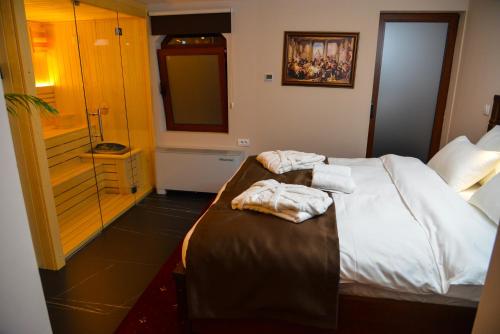 Bahus Inn - main image