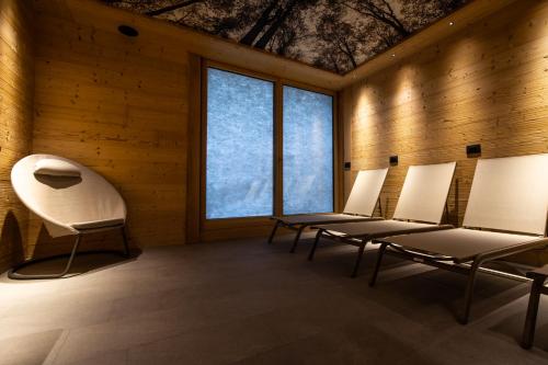 Monaco Sport Hotel - image 10