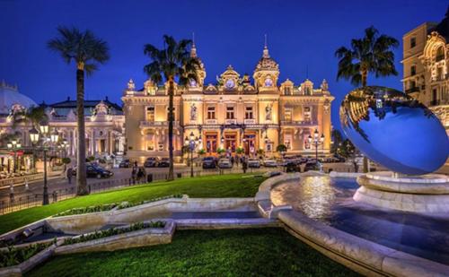 monaco, CHAMBRE LUXE, à 250M casino