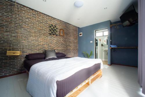 Patoey House in Chonburi