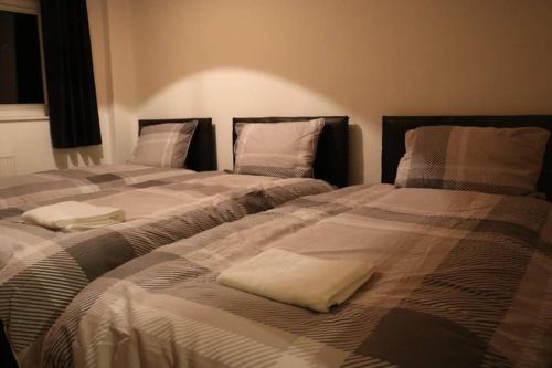 Group Of 1-7 Staying In Birmingham City Centre?, Birmingham, West Midlands