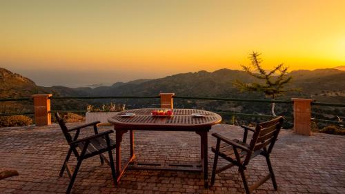 Vaade, Best View Mountain Villa in Kambos